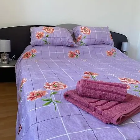 公寓 2 Bedroom At Kasandra