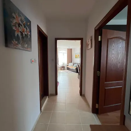 Apartment 2 Bedroom At Kasandra Slantschew brjag